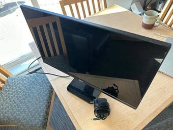 23" Dell Monitor 3
