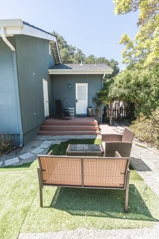 Near Stanford Luxury &Furnished executive Guests suite shorter as well 3