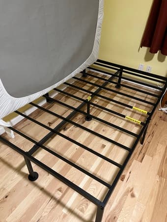 BED FRAME & MATTRESS 3