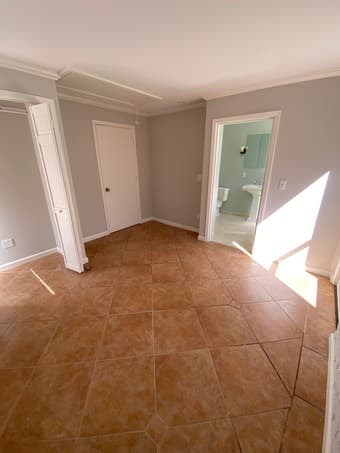 One Bedroom Cottage 4