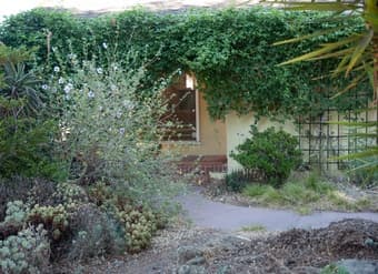 Sunny, fully-furnished rooms available in a Menlo Park home 3