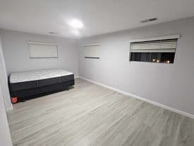 Master bedroom with private bathroom in a 5b/4b 3