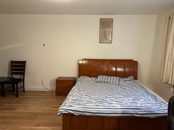 3B2.5B House near San Antonio Shopping Center 3