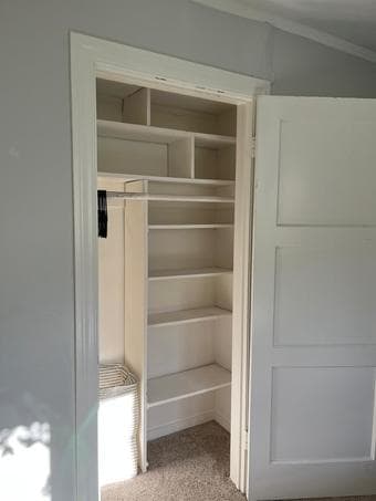 Furnished Room in Redwood City 3