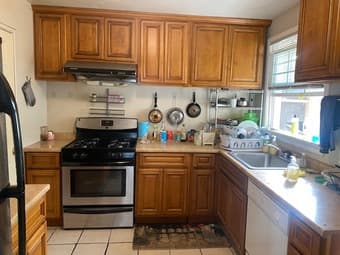 $950 private furnished room in 3br/1BA Menlo Park house for rent now 2