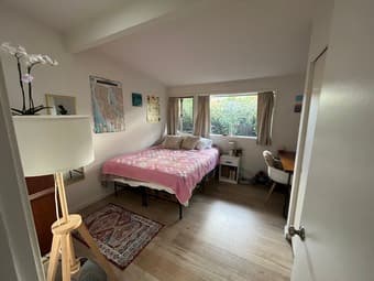 Bright, Partially-Furnished Private Room in Palo Alto starting Feb 1!! 1
