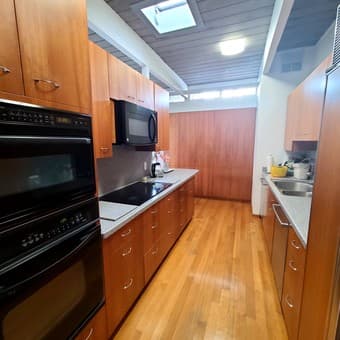 FURNISHED BEDROOM IN QUIET ATTRACTIVE SOUTH PALO ALTO HOME $1400 1