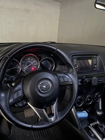 Super clean SUV - Mazda CX5 Touring FWD Automatic, 2015 3