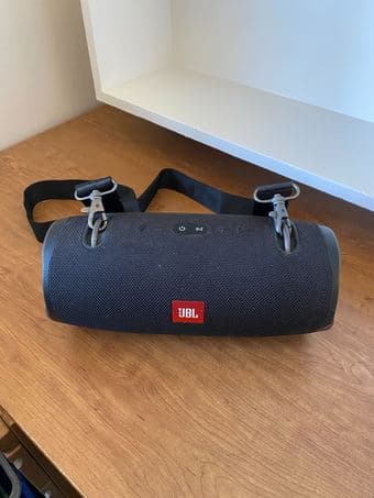 JBL Extreme 2 Speaker 1