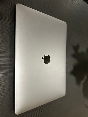 Macbook Pro 2018 for sale 1