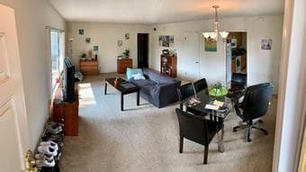 Bedroom with private bathroom available in Downtown Menlo Park 1