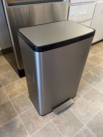 Kohler Trashcan 13 gallon/ 47L 2