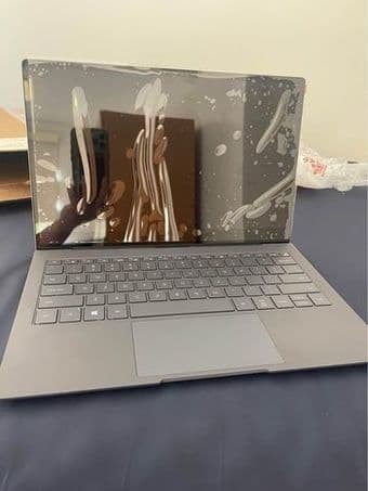 NEW SAMSUNG GALAXY BOOK S 2