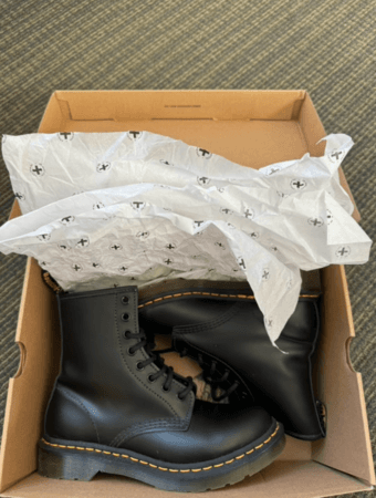 Dr. Martens Women's1460 1