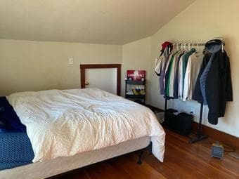 Room in Midtown Palo Alto from 1st of May 2