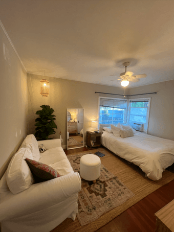 Lovely Downtown Palo Alto Studio Apartment Avail. April 1- Mid-July 2