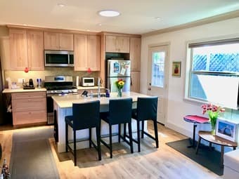 Charming Garden Cottage Open Apr 23- Close to Caltrain and Downtown! 1