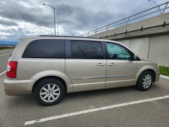2014 Minivan Chrysler Town&Country 2