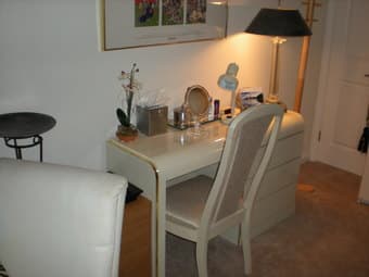 Cozy Bright Furnished Apt with Stanford Medical Professional with Park 2