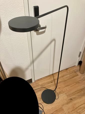 floor lamp - perfect for bookworms! 1