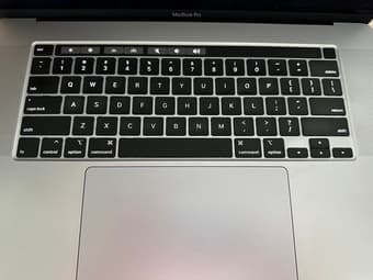 16” Powerful MacbookPro - like new! 1