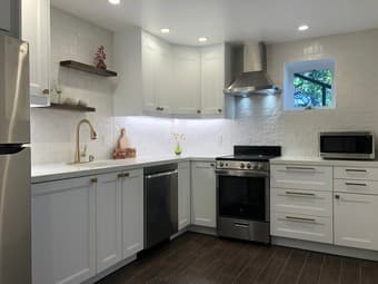 Private studio SUBLET, March 12th - April 5th, Redwood City hills 3