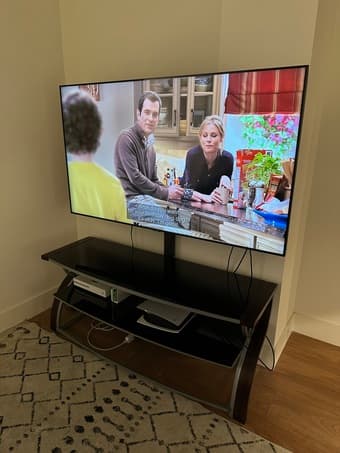 65" Samsung Q70T Series QLED 4k UHD Smart TV with Stand 1