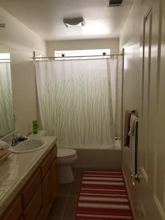 FURNISHED ROOMS FOR RENT 4