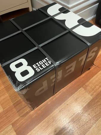 8 Sleep Pod 3 (king size) brand new in box never used 1