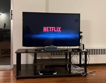 41 inch Samsung smart TV 1