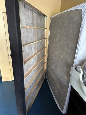 Queen mattress and box spring 2