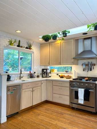 Room in Shared Portola Valley Home 1