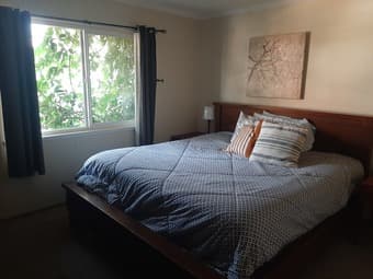 Looking for Roommate, 2p/1b Furnished Apartment Downtown Menlo Park 4