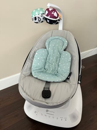 4moms Mamaroo Multi-Motion Baby Swing 2