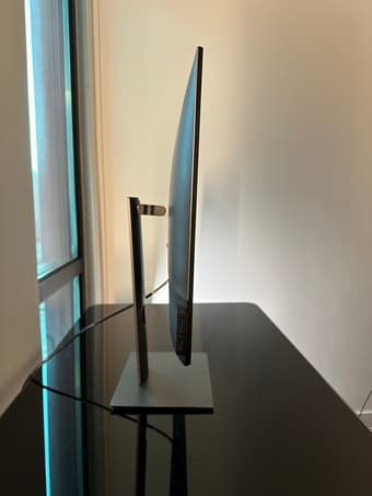 Dell U2719DC USB-C 27" Monitor 3