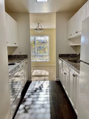 Stanford Oak Creek Apartments - one living room in 1b1b 2