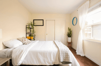 One bedroom, downtown Menlo Park, Starting April 1 2