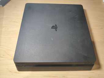 Sony ps4 with 3 controllers and 4 games (GREAT PRICE) 2