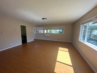 Live/work: large ADU + separate work studio (>1000sq ft) 1