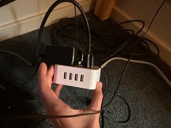 Selling multiplug/extension chord 1