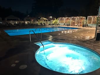Room w/ Pool, Spa, Gym, Tennis, etc. Furnished @Cupertino 2