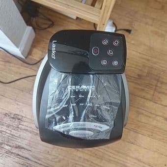 Lasko Ceramic Space Heater 1500W with Remote Control 2