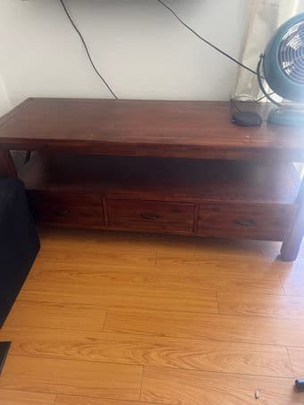 Free TV Console 1