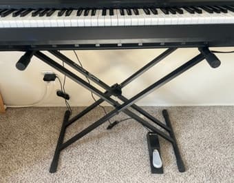 Moving sale - selling keyboard stand, dish & knife rack, other items! 1