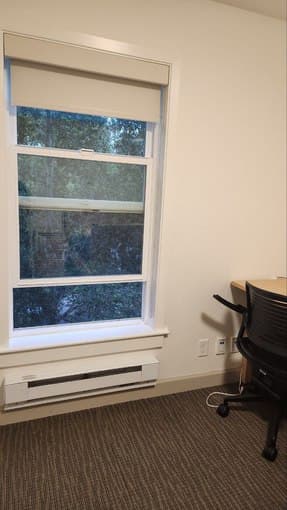 A quiet room in a 2 bedroom apartment at Rains, Stanford 1