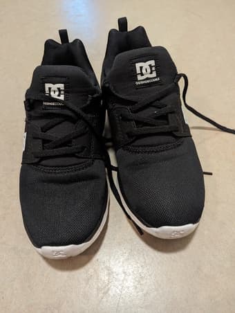 DC shoes men's size 8 1