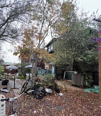 Rooms available over the summer near Stanford 1