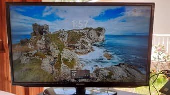 Samsung 32 Inch Smart TV 1