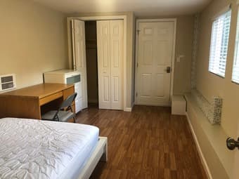 Palo Alto Furnished Room with Private Entry Walk to Stanford 1