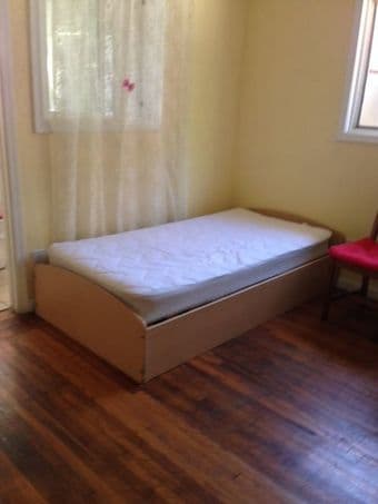 A furnished room is available from April. 24th 2